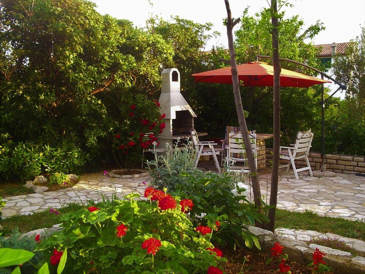 Apartmani Milena Barbat na Rabu 外观 照片