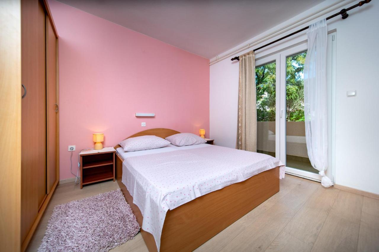 Apartmani Milena Barbat na Rabu 外观 照片