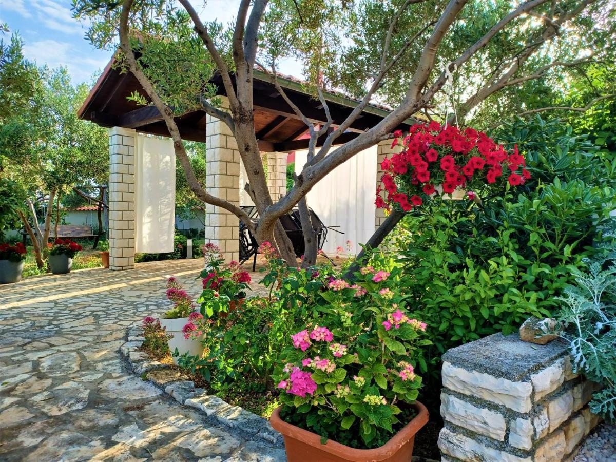 Apartmani Milena Barbat na Rabu 外观 照片