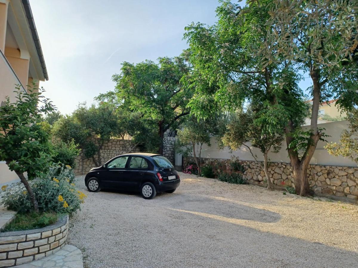 Apartmani Milena Barbat na Rabu 外观 照片